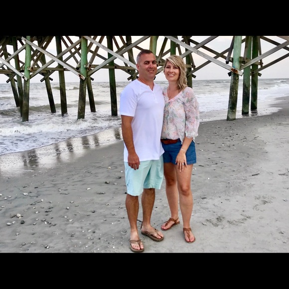 Meet your Posher, Brandi - Picture 2 of 4